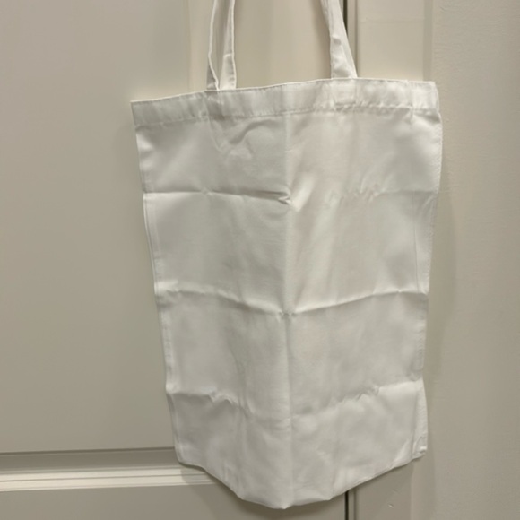 White with yellow floral forsythia tote bag - Picture 5 of 5
